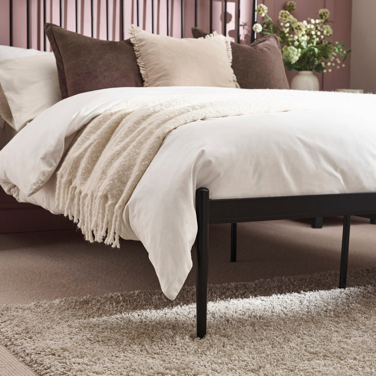 Julian Bowen Floyd Metal Spindle Bed