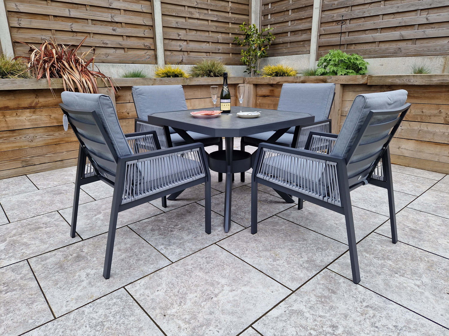Signature Weave BETTINA Square Dining Set-Better Bed Company