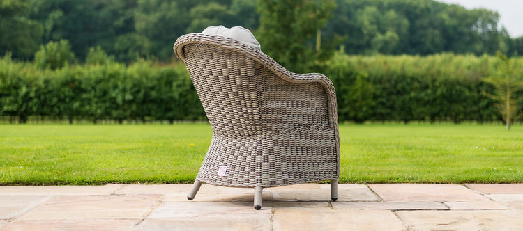 Maze Oxford 4 Seat Round Dining Set With Heritage Chairs