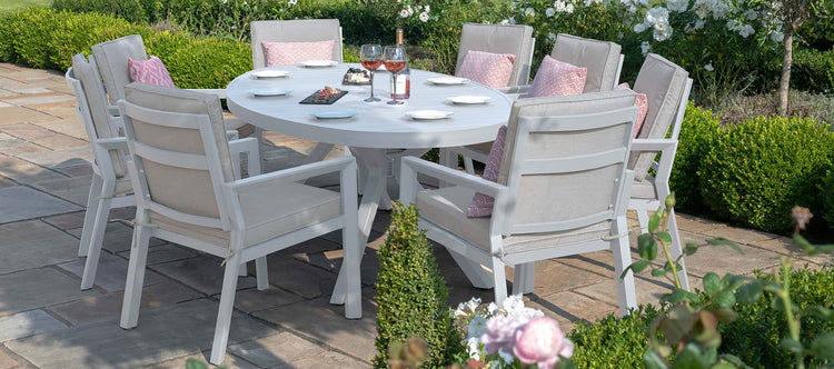 Maze New York 8 Seat Oval Dining Set