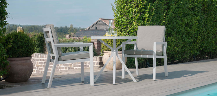 Maze New York 3 Piece Bistro Set