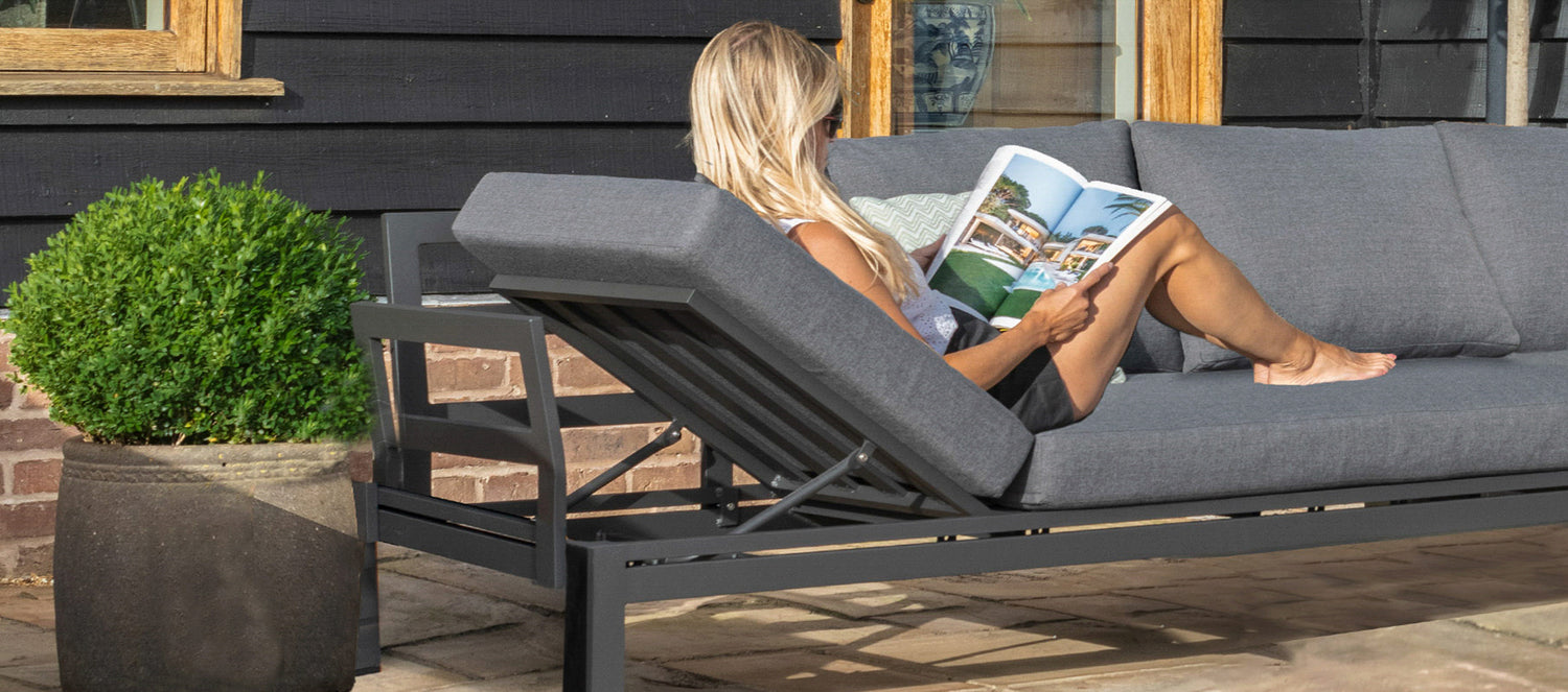 Maze Rattan Oslo Large Corner Group With Rising Table Back Of Sofa Raised-Better Bed Company 