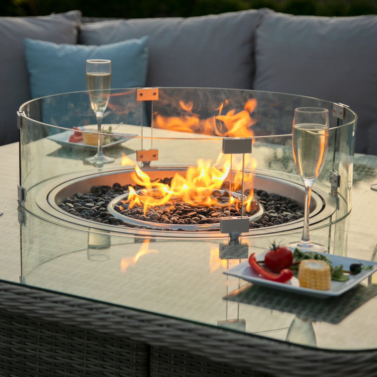 Maze Rattan Oxford Royal Corner Sofa Dining Set With Fire Pit
