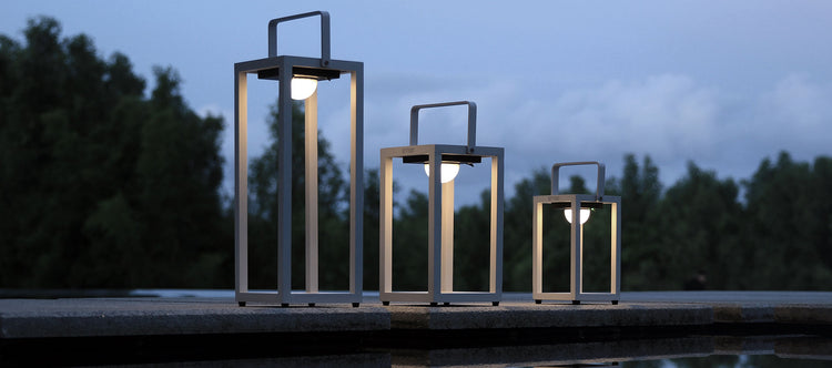 Maze Quad Small Solar Light