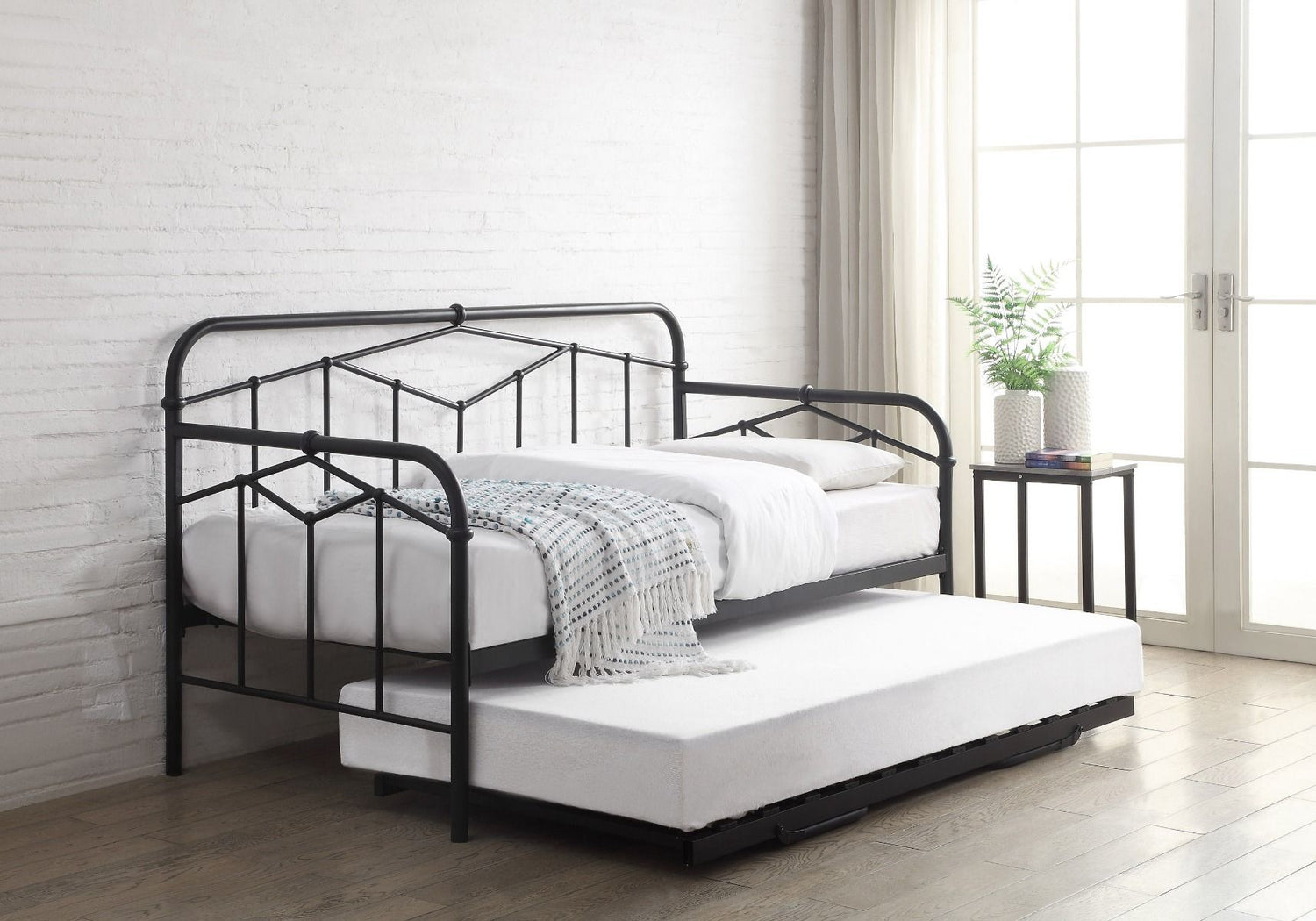 Flintshire Furniture Axton Day Bed