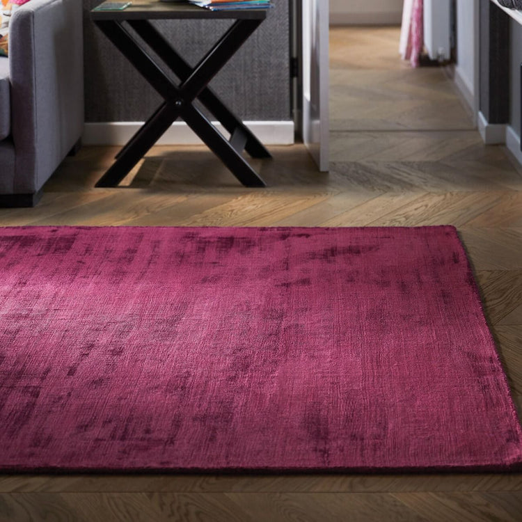Origins Delano Rug Raspberry